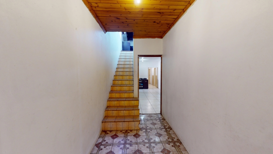 9 Bedroom Property for Sale in Firgrove Western Cape